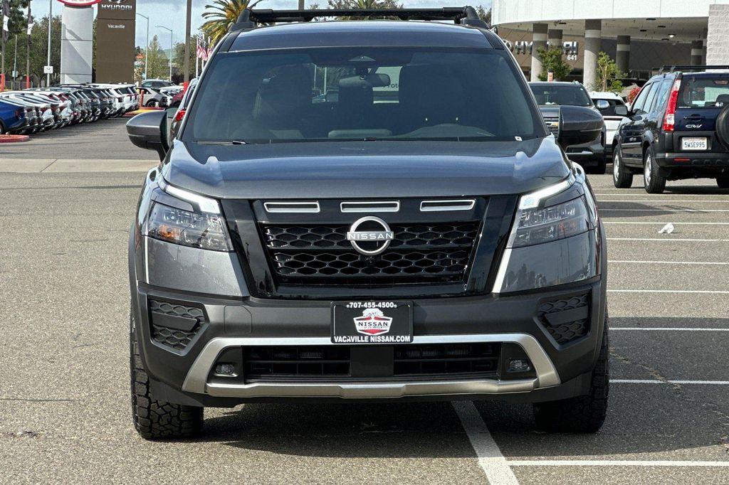 new 2025 Nissan Pathfinder car, priced at $39,056