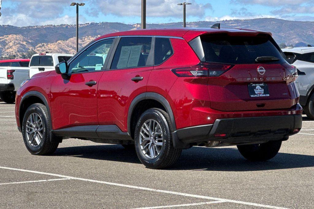 used 2025 Nissan Rogue car, priced at $25,800