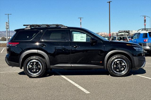 new 2025 Nissan Pathfinder car, priced at $40,806