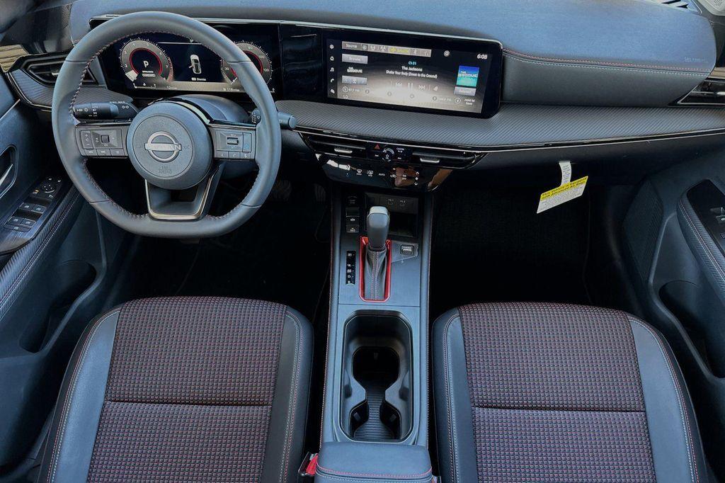 new 2025 Nissan Kicks car, priced at $26,622