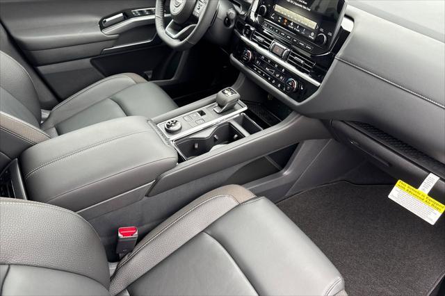 new 2025 Nissan Pathfinder car, priced at $42,179