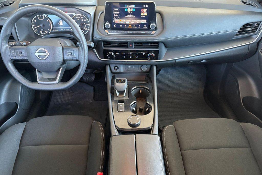 used 2025 Nissan Rogue car, priced at $23,567