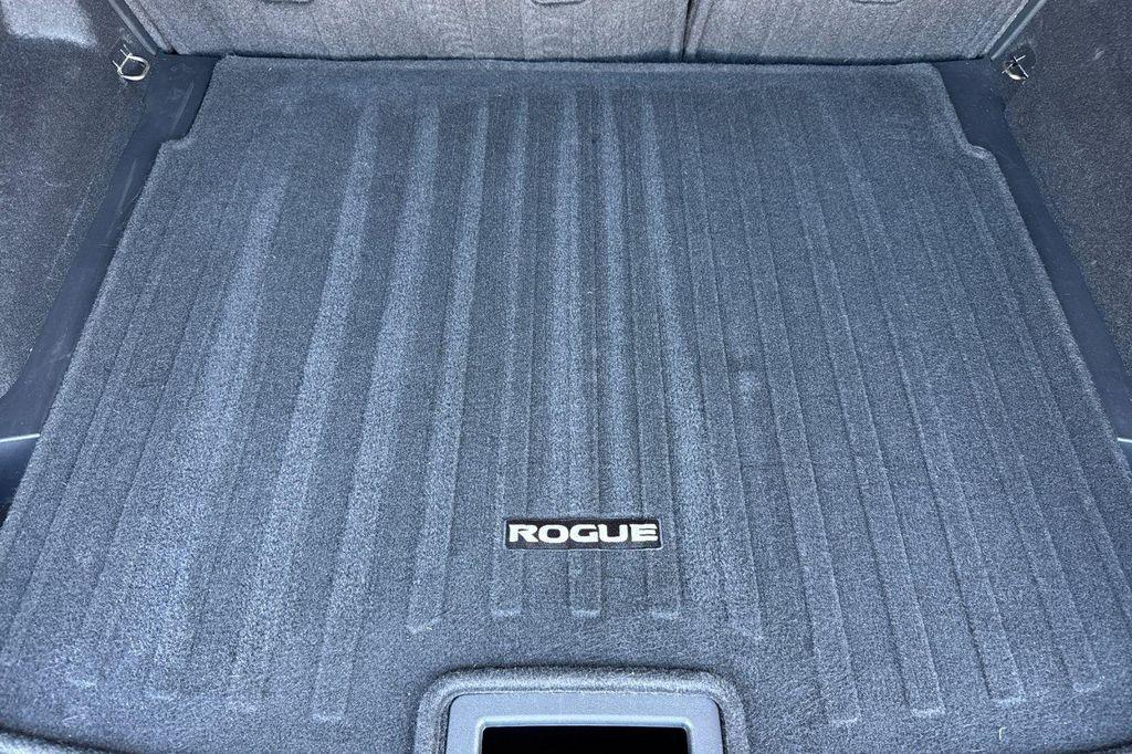 used 2025 Nissan Rogue car, priced at $23,567
