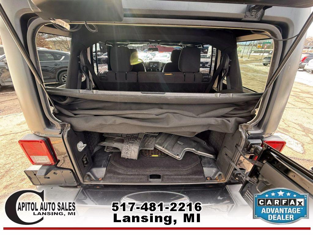 used 2016 Jeep Wrangler Unlimited car, priced at $18,495