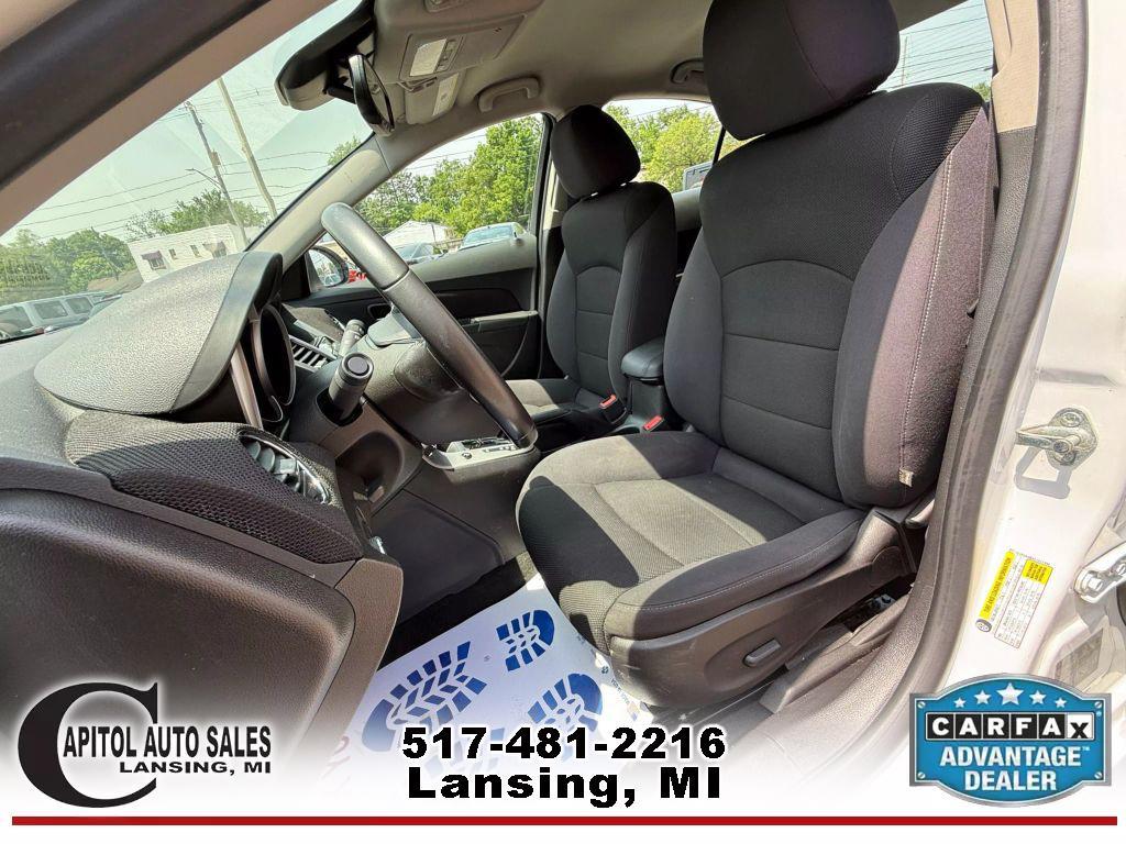 used 2014 Chevrolet Cruze car, priced at $6,295