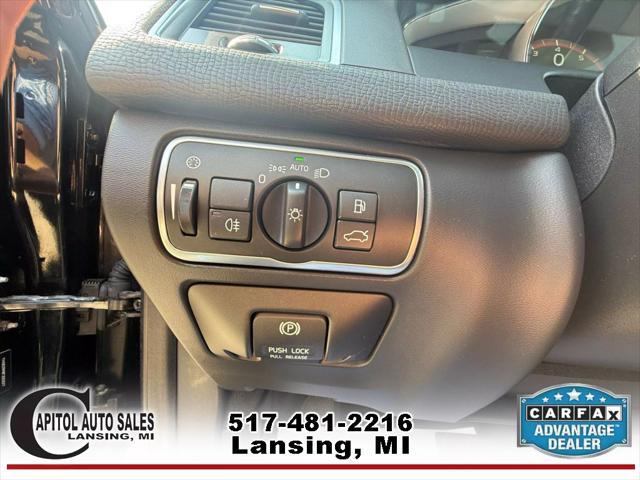 used 2015 Volvo XC60 car, priced at $10,695
