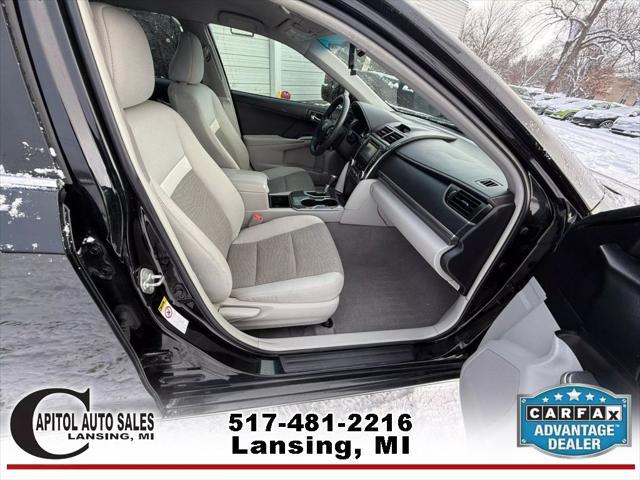 used 2014 Toyota Camry Hybrid car, priced at $11,595