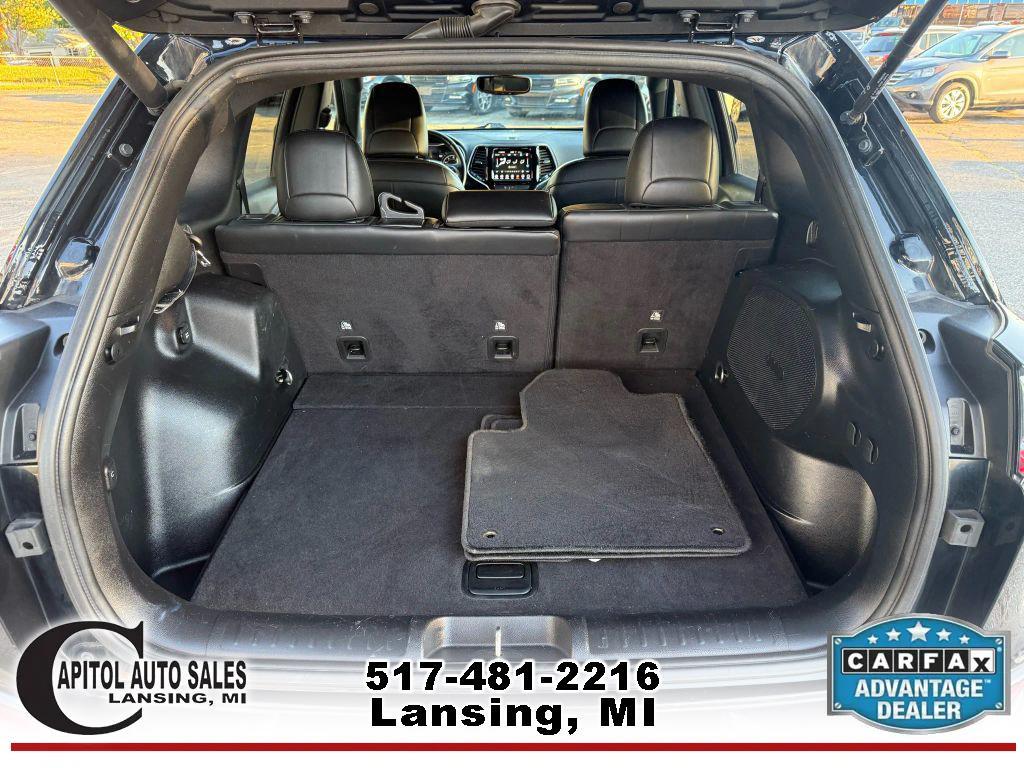 used 2019 Jeep Cherokee car, priced at $15,990