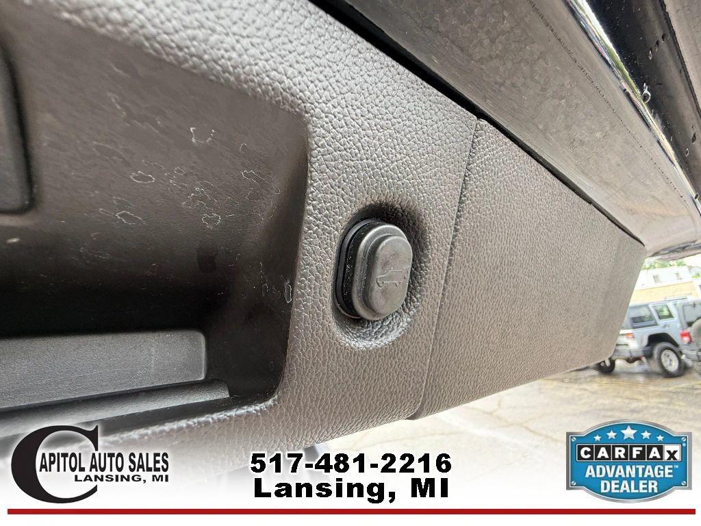 used 2015 Chevrolet Suburban car, priced at $16,995