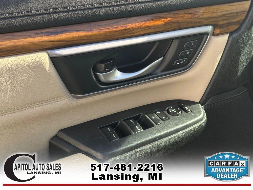 used 2017 Honda CR-V car, priced at $18,995