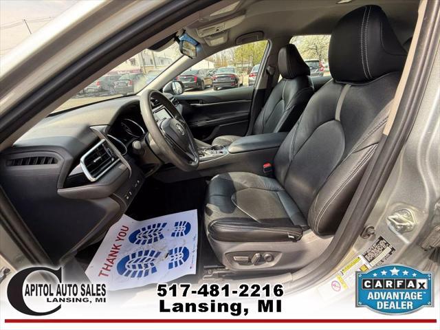 used 2018 Toyota Camry Hybrid car, priced at $17,990