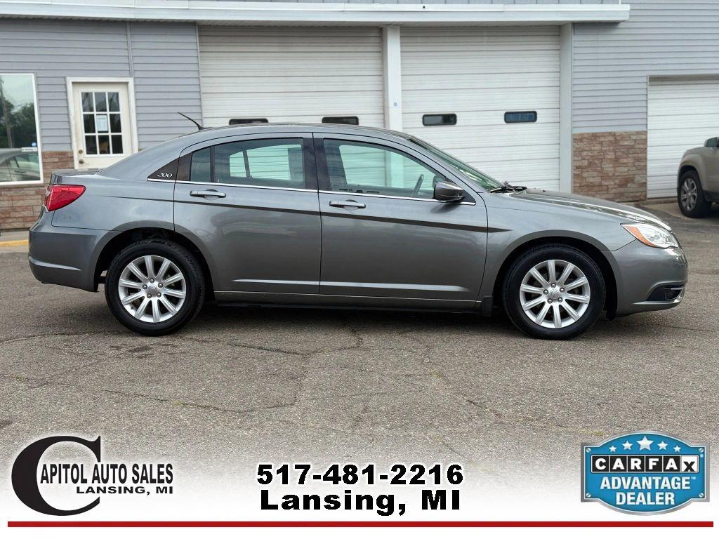 used 2012 Chrysler 200 car, priced at $5,995