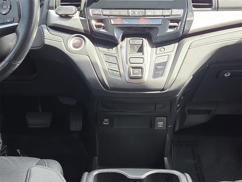 used 2022 Honda Odyssey car, priced at $30,325