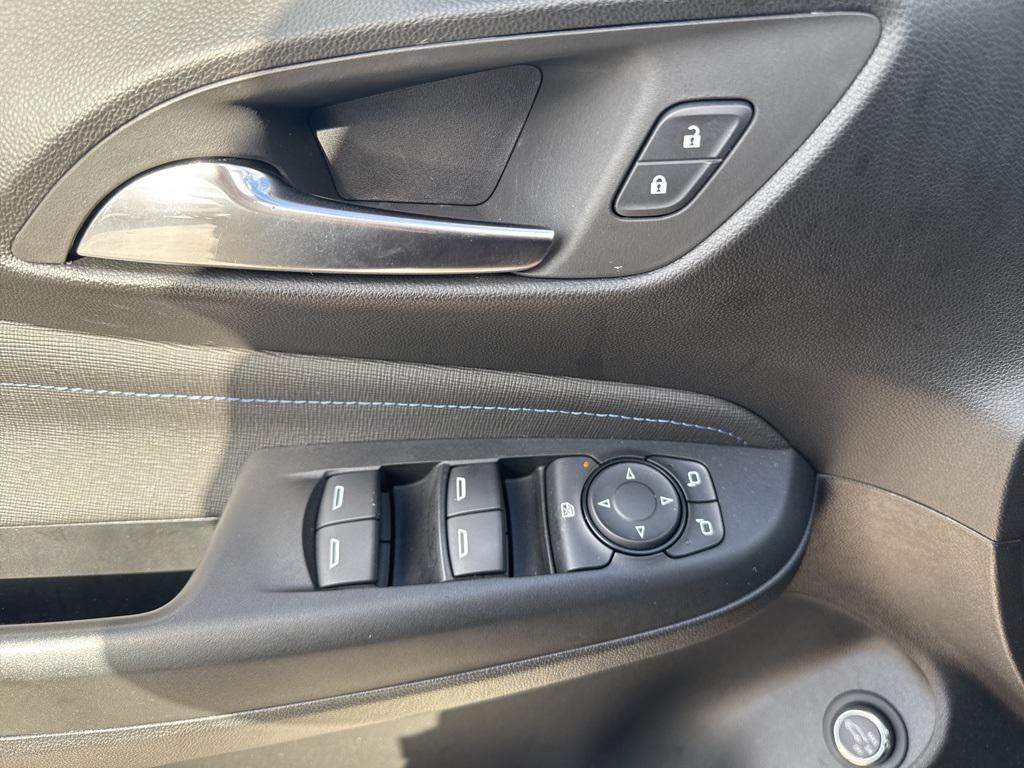 used 2024 Buick Envista car, priced at $24,262