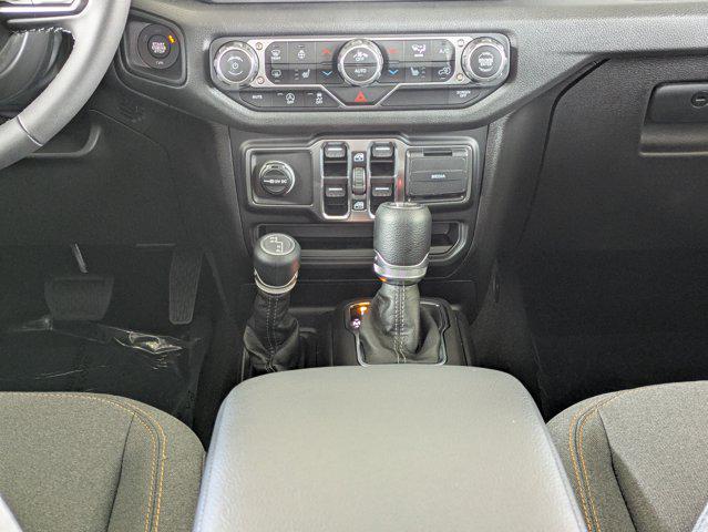 new 2025 Jeep Wrangler car, priced at $41,657