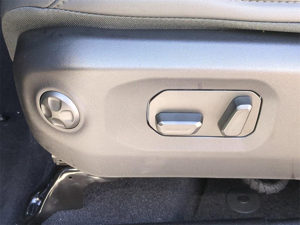 new 2025 Jeep Wrangler car, priced at $100,980
