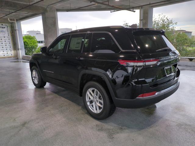new 2025 Jeep Grand Cherokee car, priced at $35,588