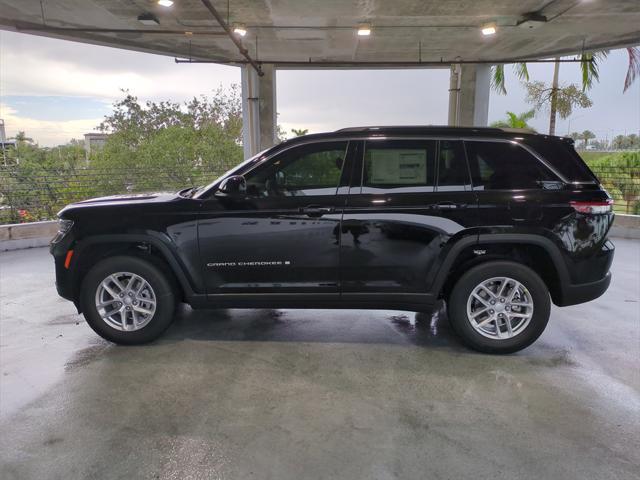 new 2025 Jeep Grand Cherokee car, priced at $35,588
