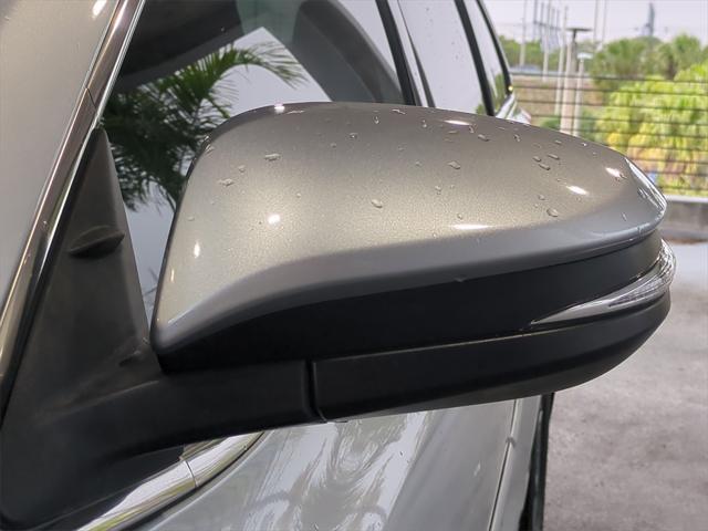 used 2019 Toyota Highlander car, priced at $27,780