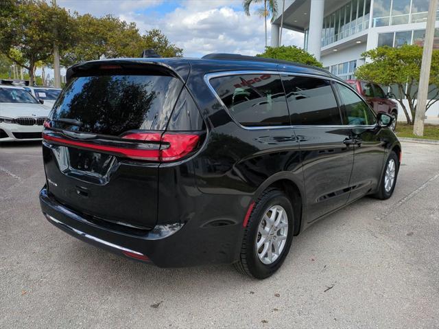 used 2022 Chrysler Pacifica car, priced at $21,000