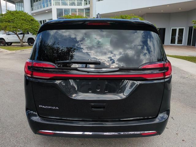 used 2022 Chrysler Pacifica car, priced at $21,000