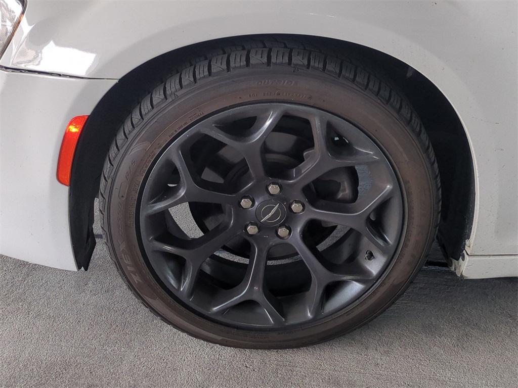 used 2020 Chrysler 300 car, priced at $20,686