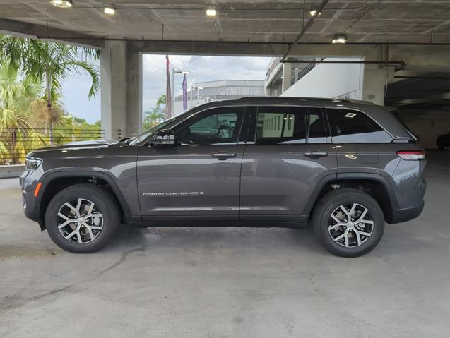 new 2024 Jeep Grand Cherokee car, priced at $41,534