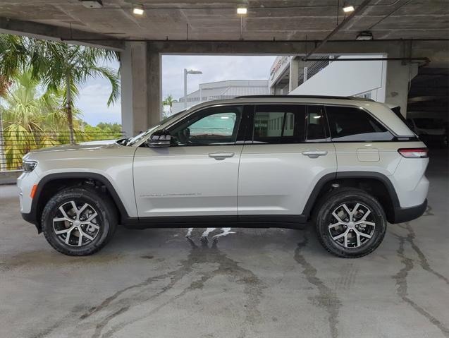 new 2025 Jeep Grand Cherokee car, priced at $36,564