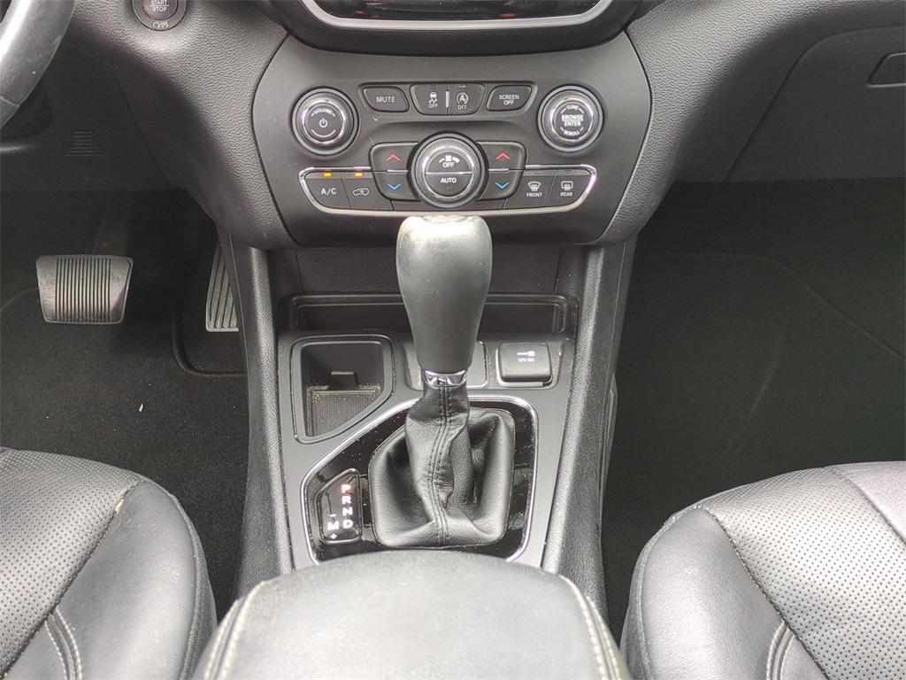used 2019 Jeep Cherokee car, priced at $14,995