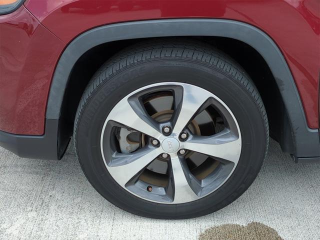 used 2019 Jeep Cherokee car, priced at $13,898
