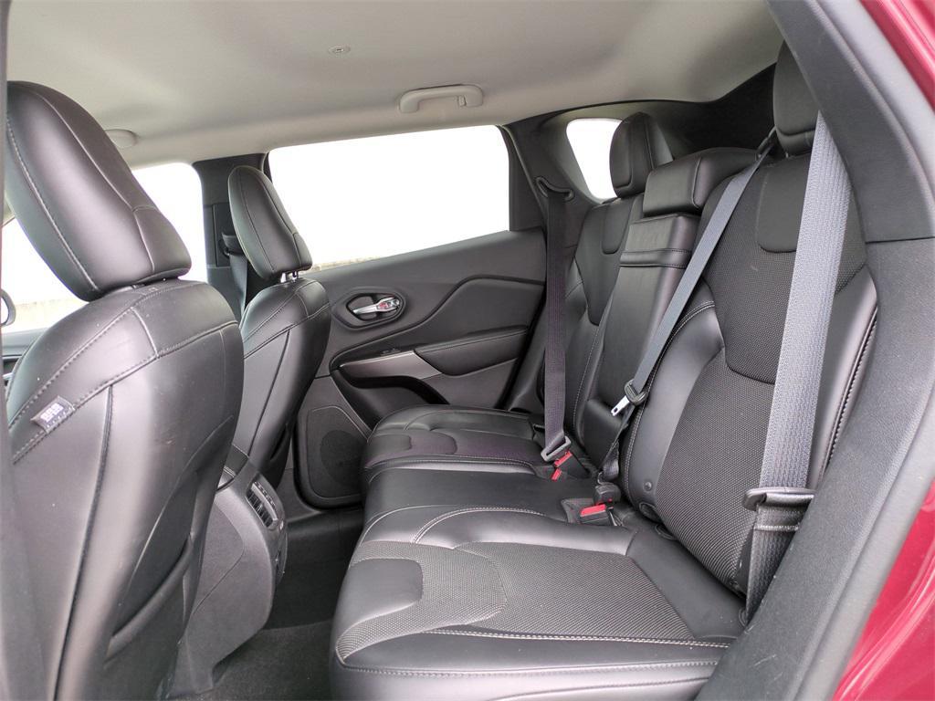 used 2019 Jeep Cherokee car, priced at $14,995