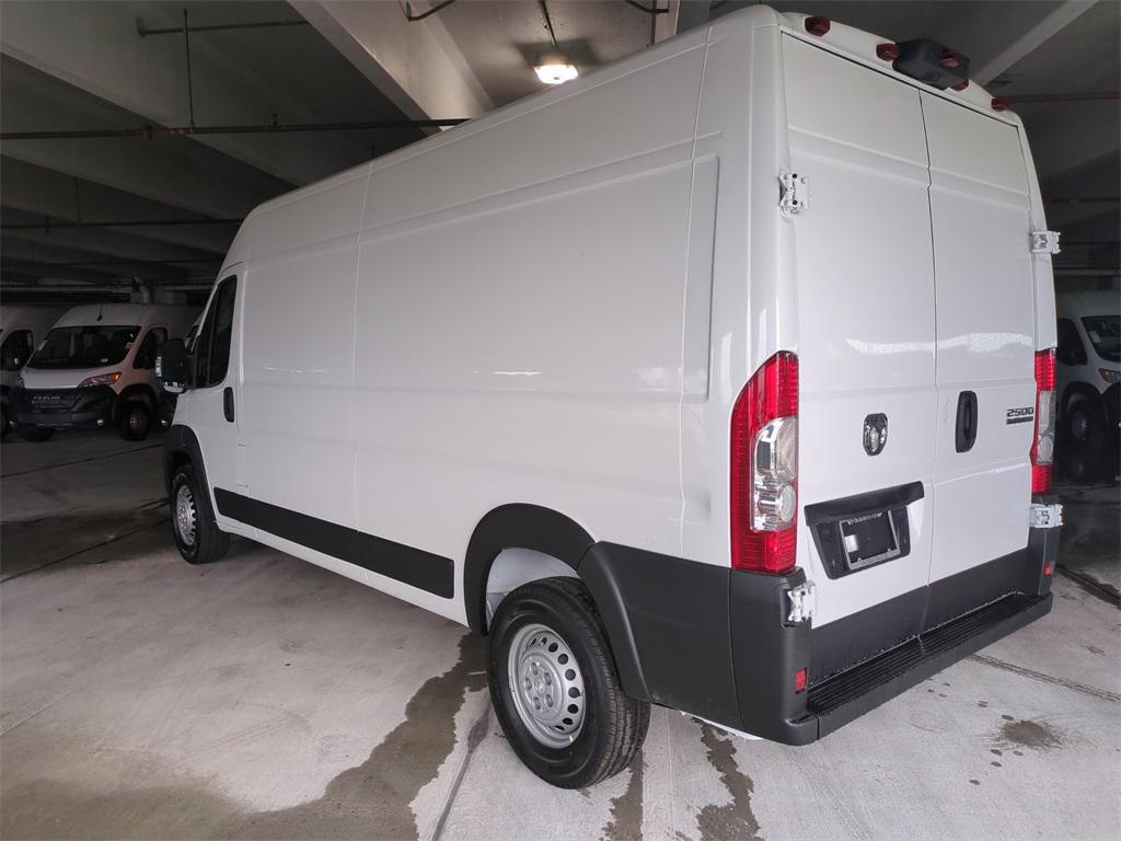 new 2025 Ram ProMaster 2500 car, priced at $47,941