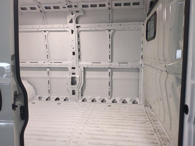 new 2025 Ram ProMaster 2500 car, priced at $47,217