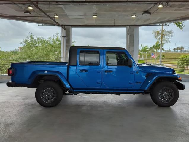 new 2024 Jeep Gladiator car, priced at $37,783