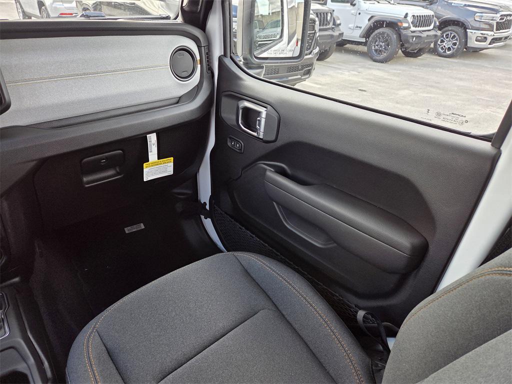 new 2026 Jeep Wrangler car, priced at $33,964