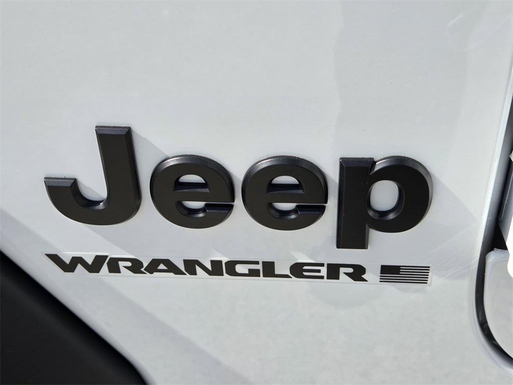 new 2026 Jeep Wrangler car, priced at $33,964