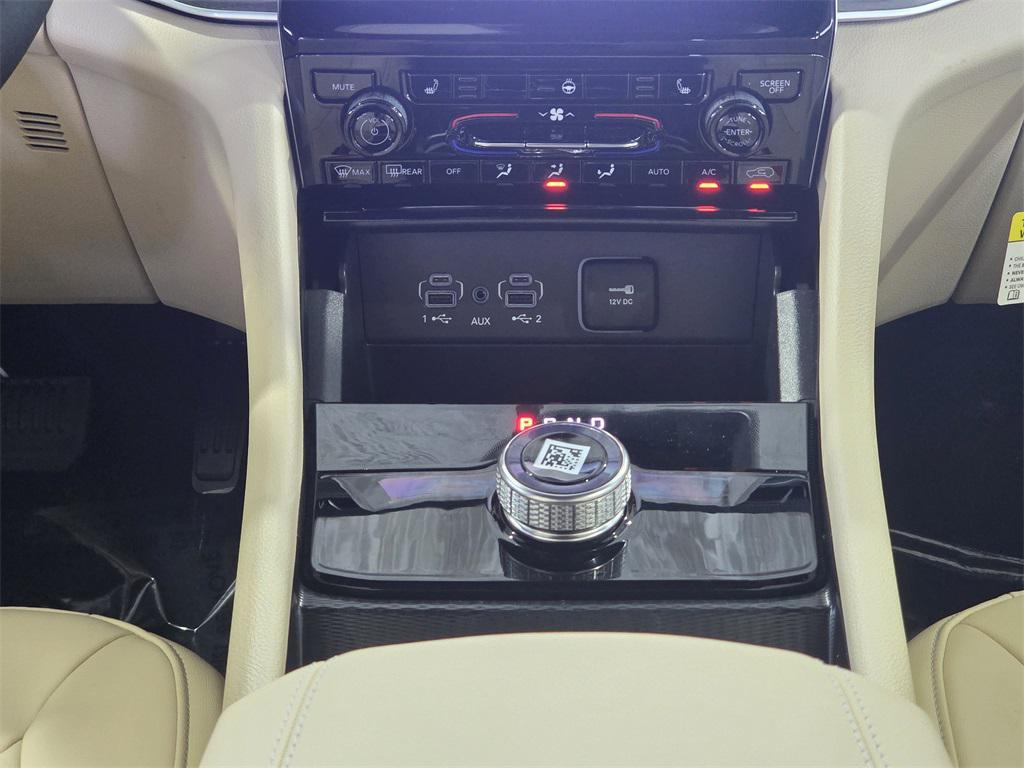 new 2025 Jeep Grand Cherokee car, priced at $38,856