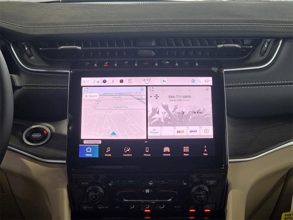 new 2025 Jeep Grand Cherokee car, priced at $38,856