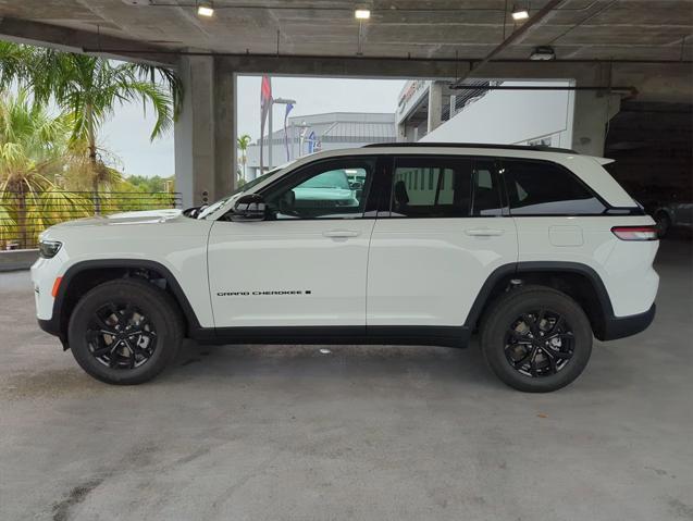 new 2024 Jeep Grand Cherokee car, priced at $40,316