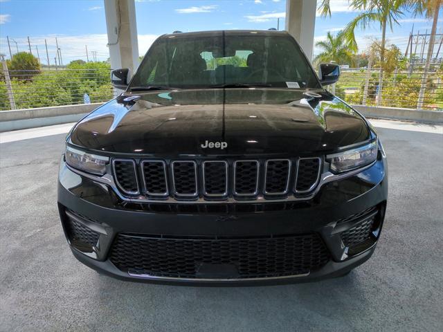 new 2025 Jeep Grand Cherokee car