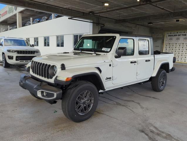 new 2024 Jeep Gladiator car, priced at $48,582