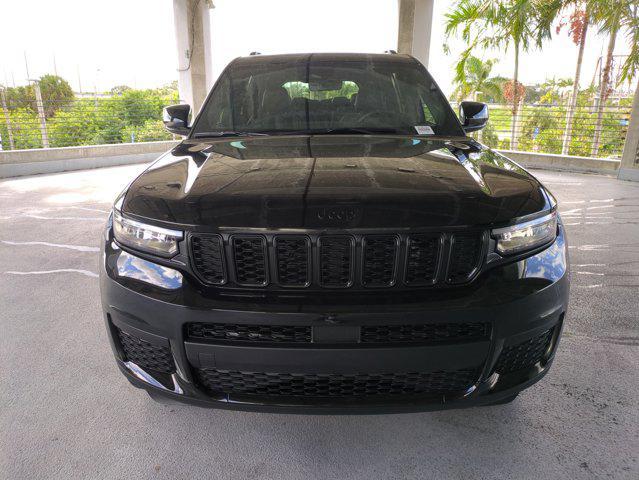 new 2025 Jeep Grand Cherokee L car