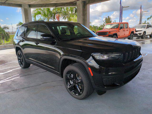 new 2025 Jeep Grand Cherokee L car