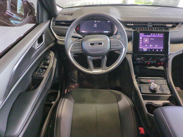 new 2025 Jeep Grand Cherokee L car