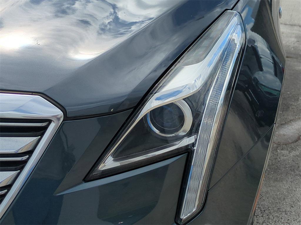 used 2019 Cadillac XT5 car, priced at $17,936