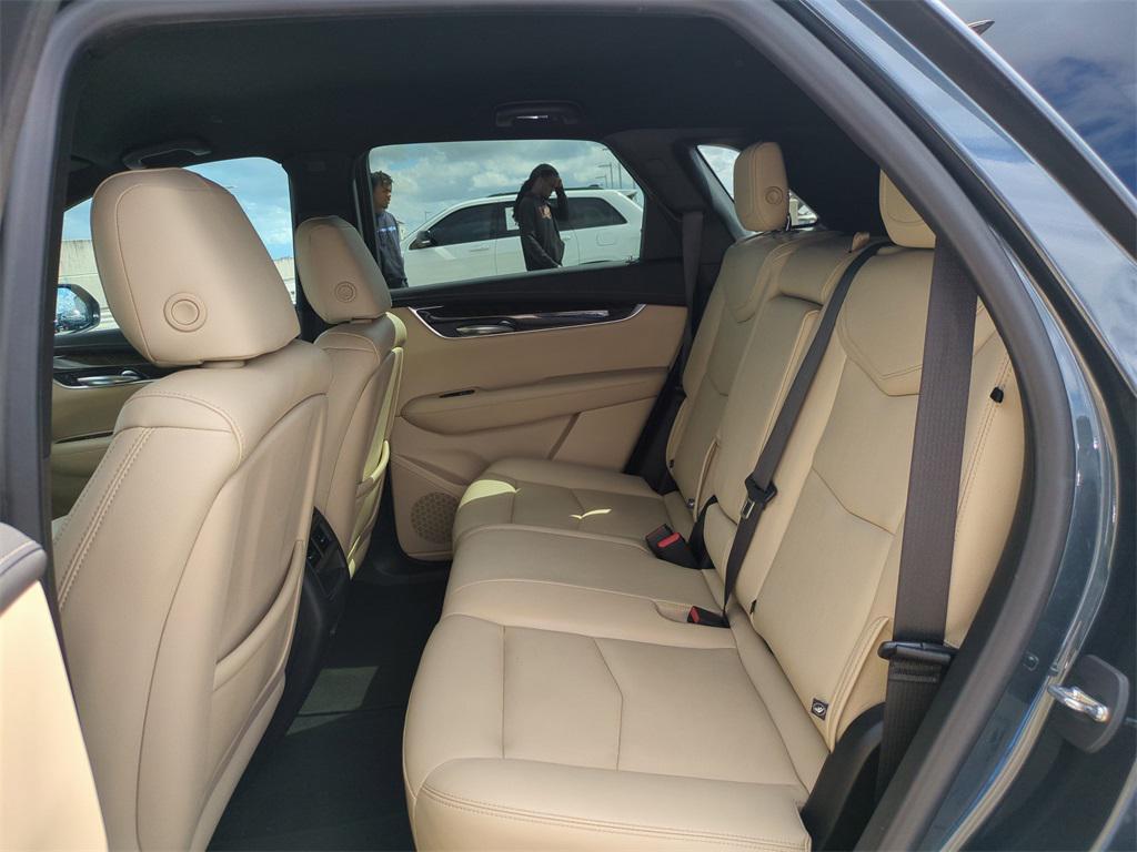 used 2019 Cadillac XT5 car, priced at $17,936