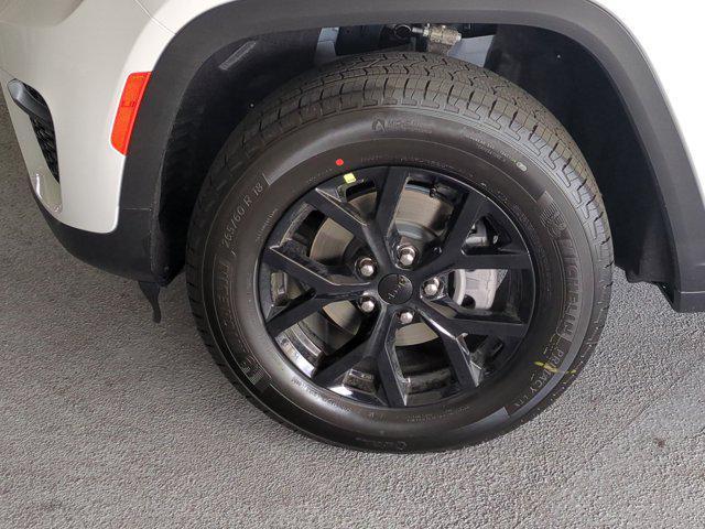 new 2025 Jeep Grand Cherokee car, priced at $36,022