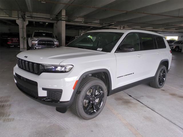 new 2025 Jeep Grand Cherokee L car, priced at $42,268