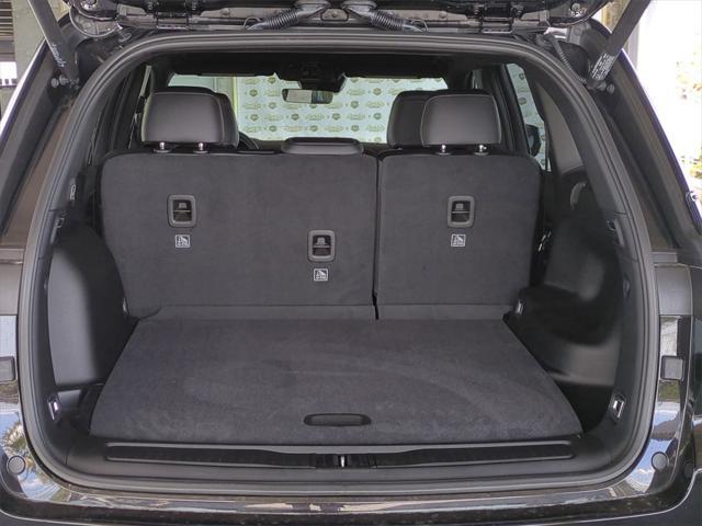 new 2025 Jeep Grand Cherokee car, priced at $39,253