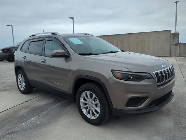 used 2020 Jeep Cherokee car, priced at $16,989